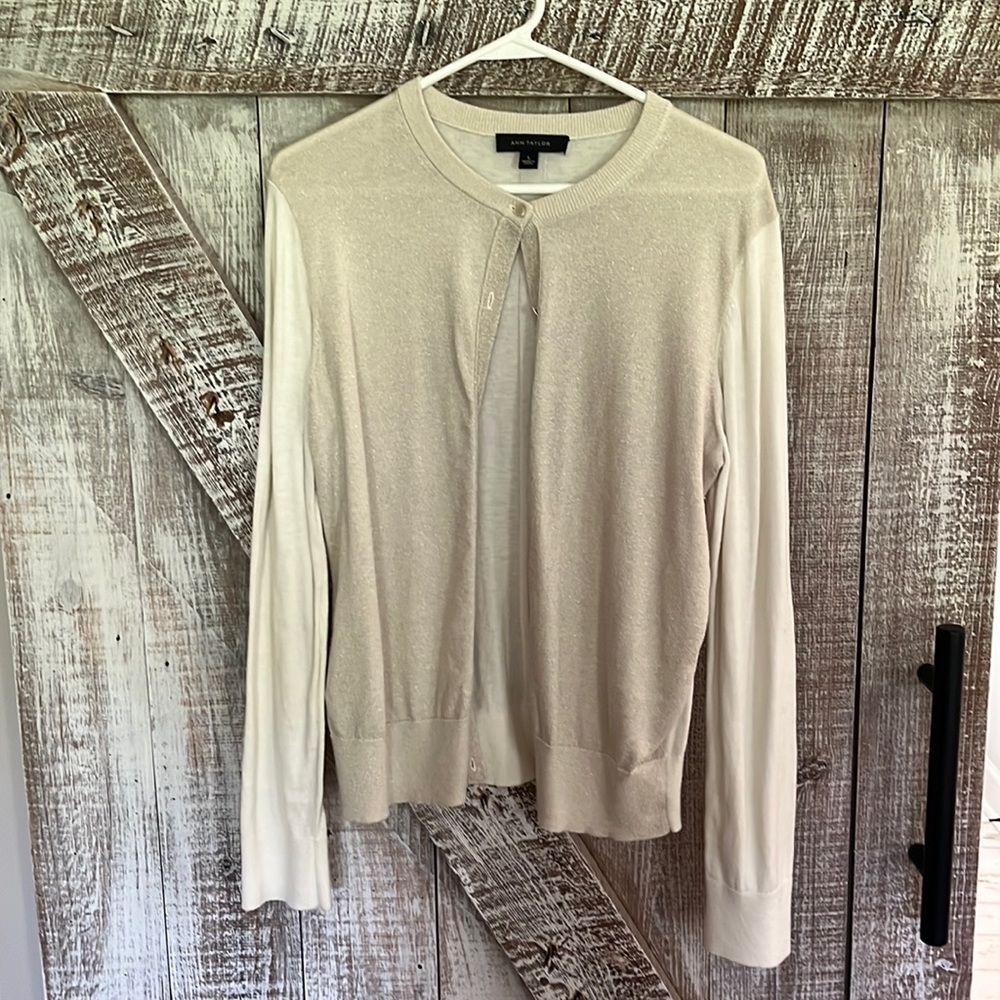 Ann Taylor gold cardigan. Size large.